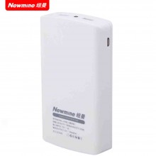 纽曼（Newmine） 移动电源(充电宝)A100J 柔软质感 双输出 智能电路 超强兼容 10000毫安